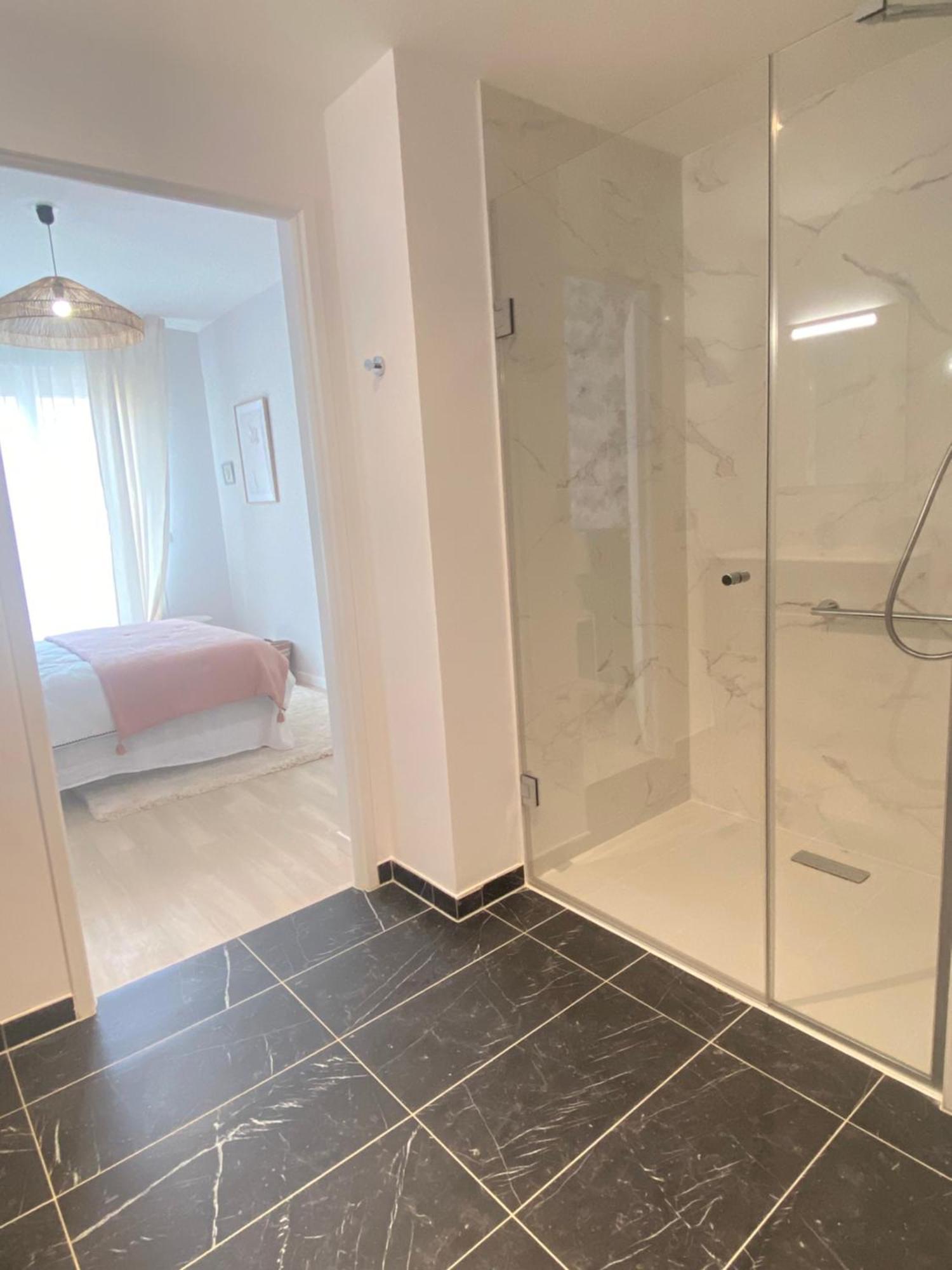 Montana Bussy Saint Georges Aparthotel Екстериор снимка